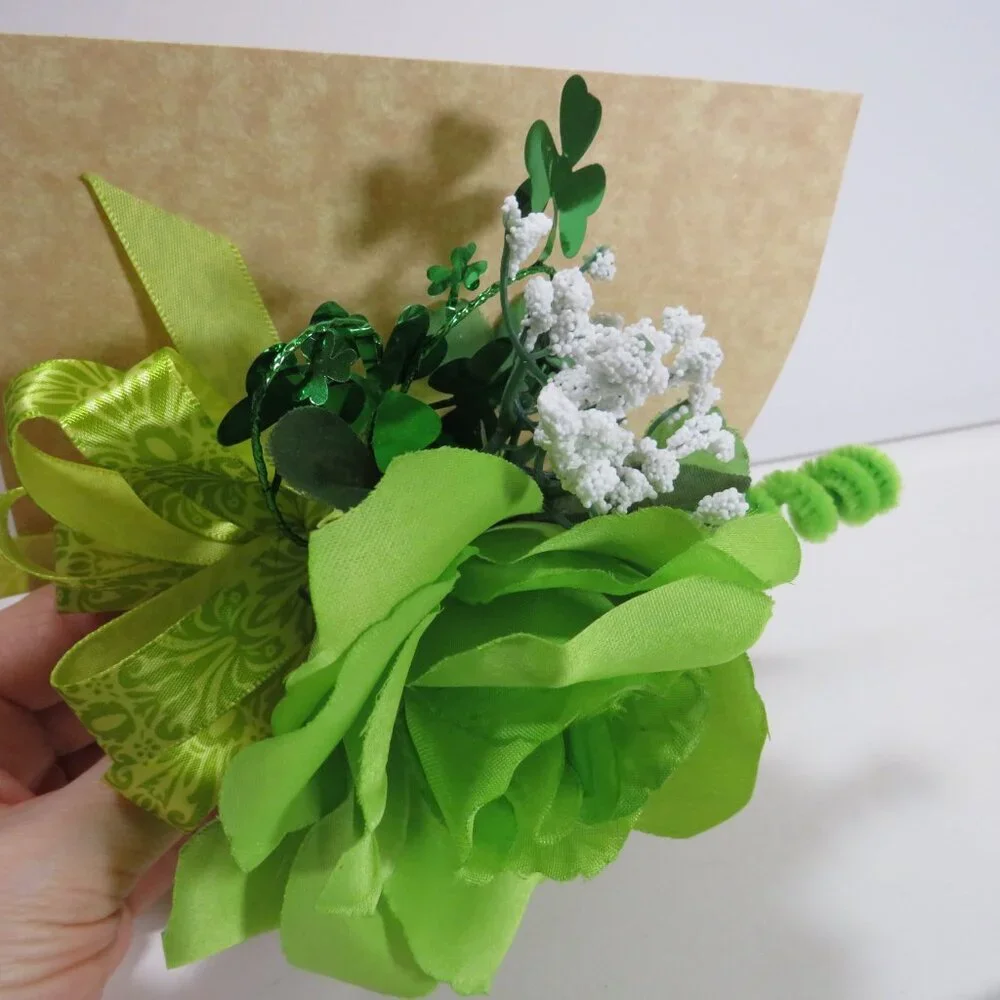 (1) Green Rose boutonniere with baby's breath faux flower